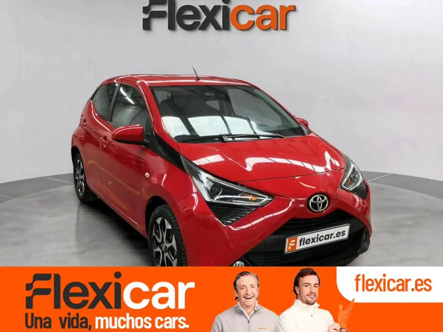 Toyota Aygo 70 x-style Rojo - 1