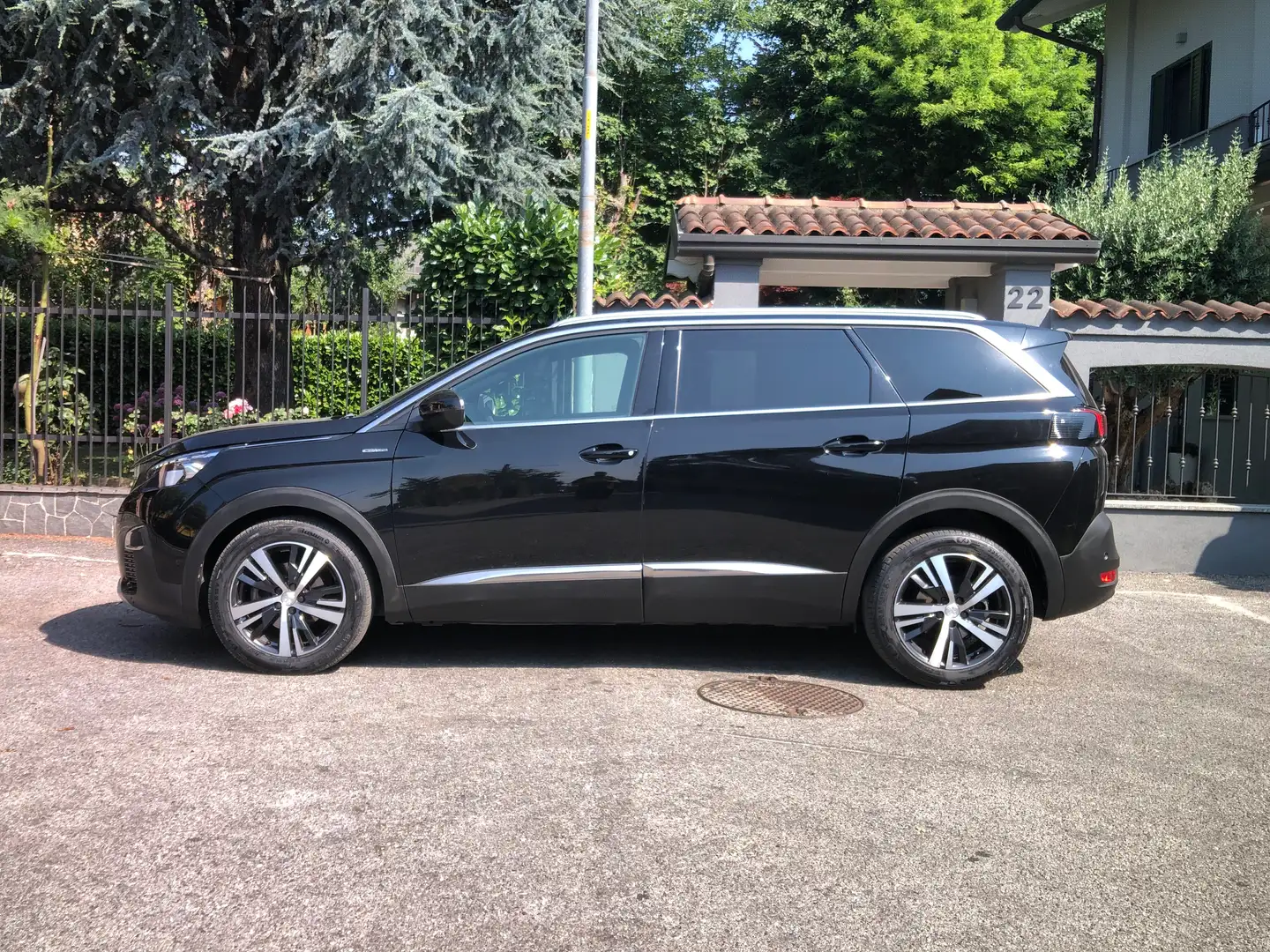 Peugeot 5008 5008 1.5 131cv(euro 6D)(modello GT) -IMPECCABILE Nero - 2