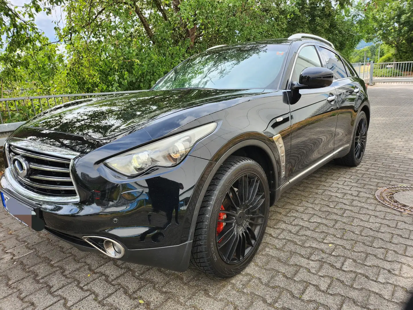 Infiniti FX FX30d AWD Aut. S Premium, TÜV NEU - 1