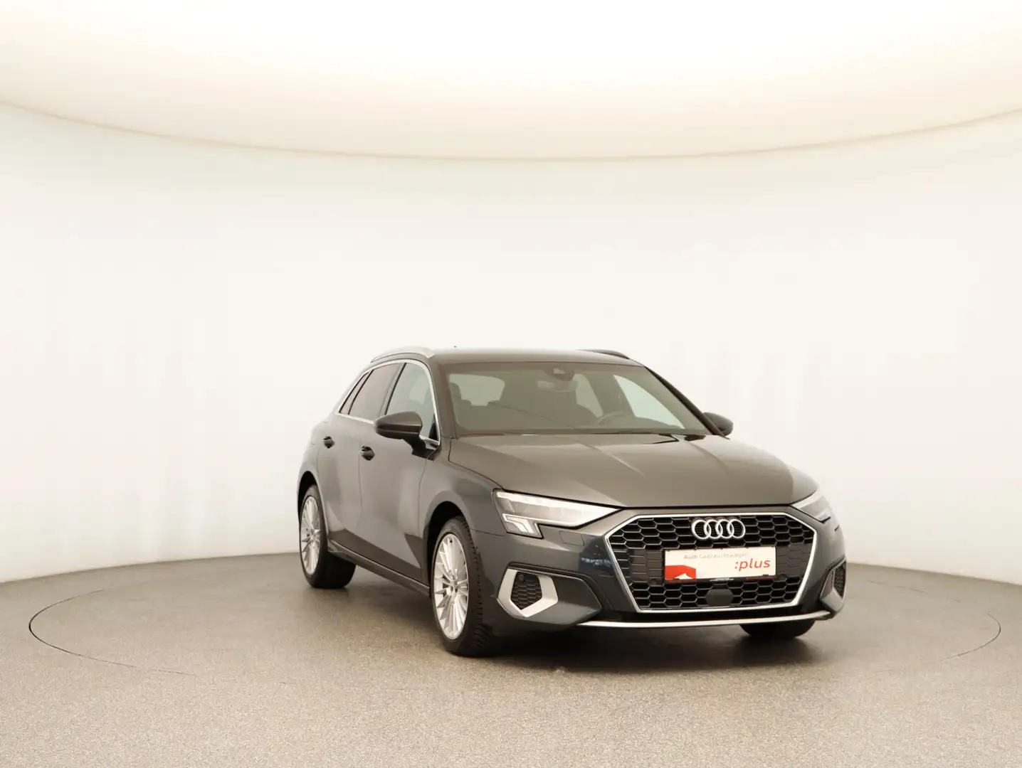 Audi A3 30 TFSI advanced Grau - 2