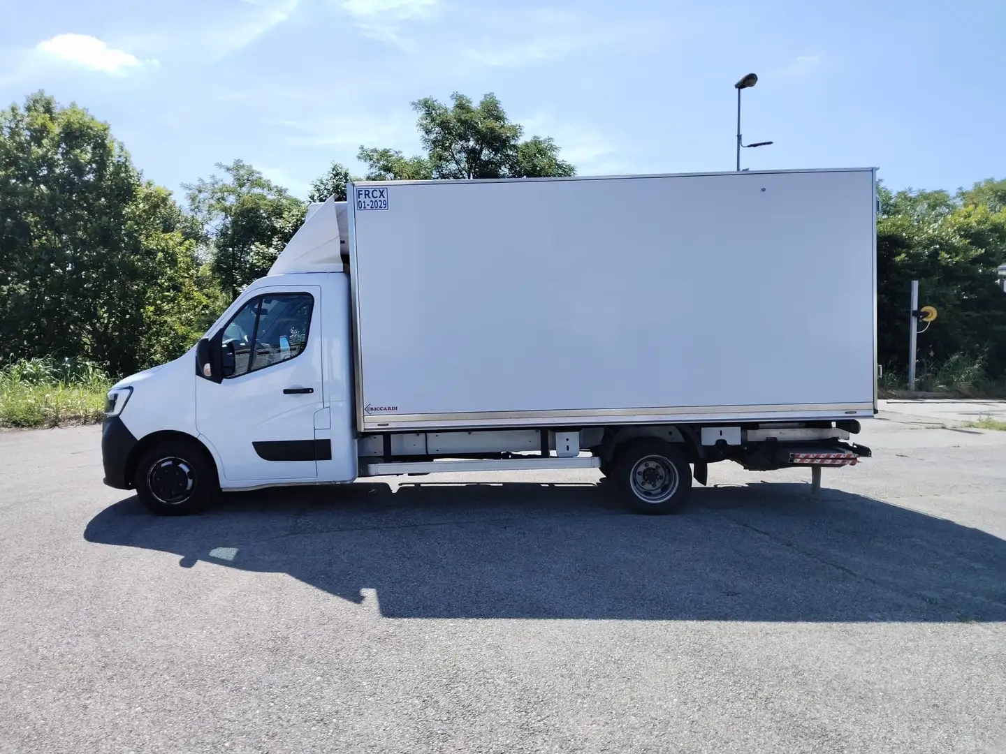 Renault MASTER Weiß - 2