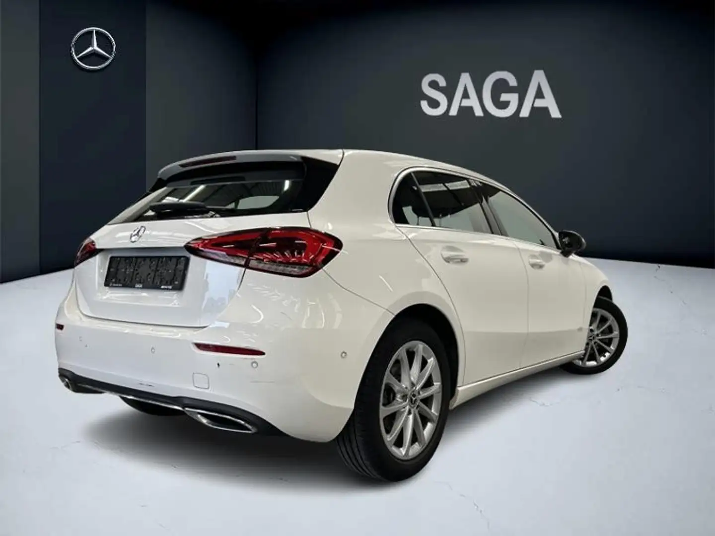 Mercedes-Benz A 200 Progressive MBUX LED 17p Blanco - 2