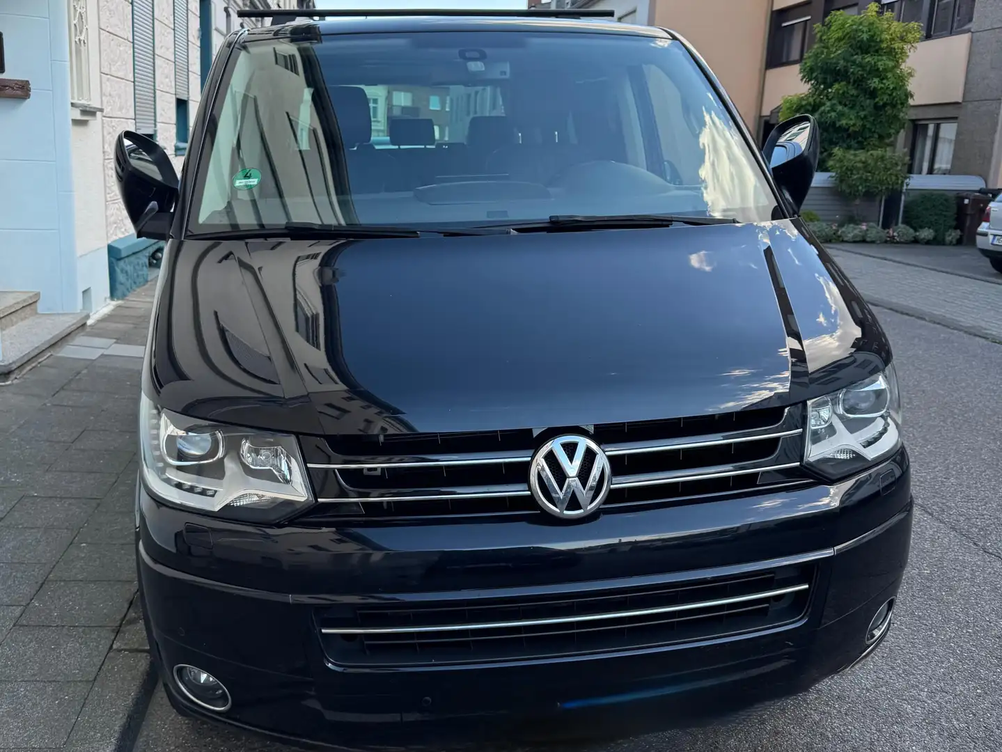 Volkswagen T5 Multivan DSG 4MOTION BMT Highline - 1