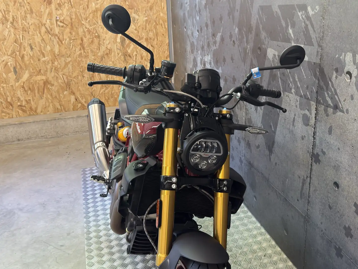 Indian FTR 1200 Rouge - 2