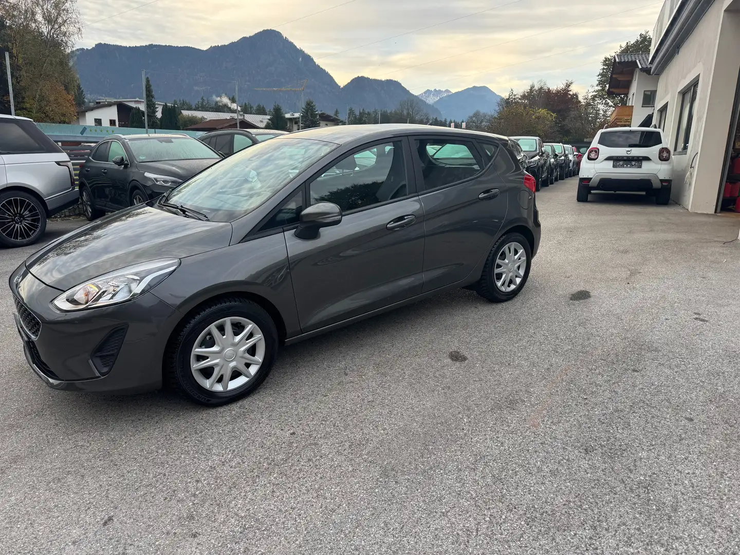 Ford Fiesta Fiesta Titanium 1,1 Start/Stop Titanium Grau - 2