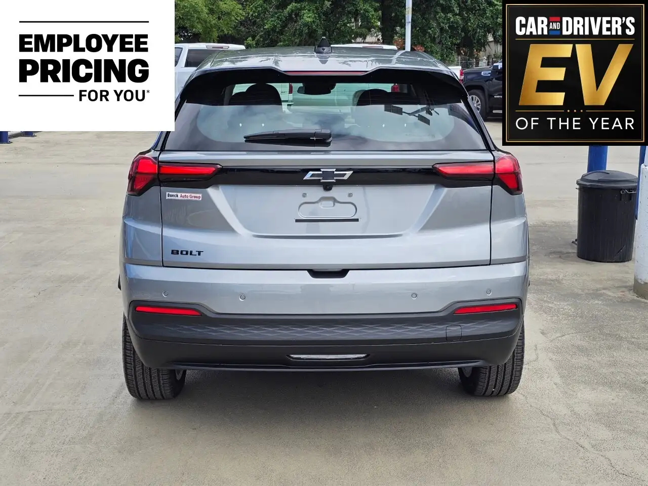 Chevrolet Bolt photo Chevrolet Bolt