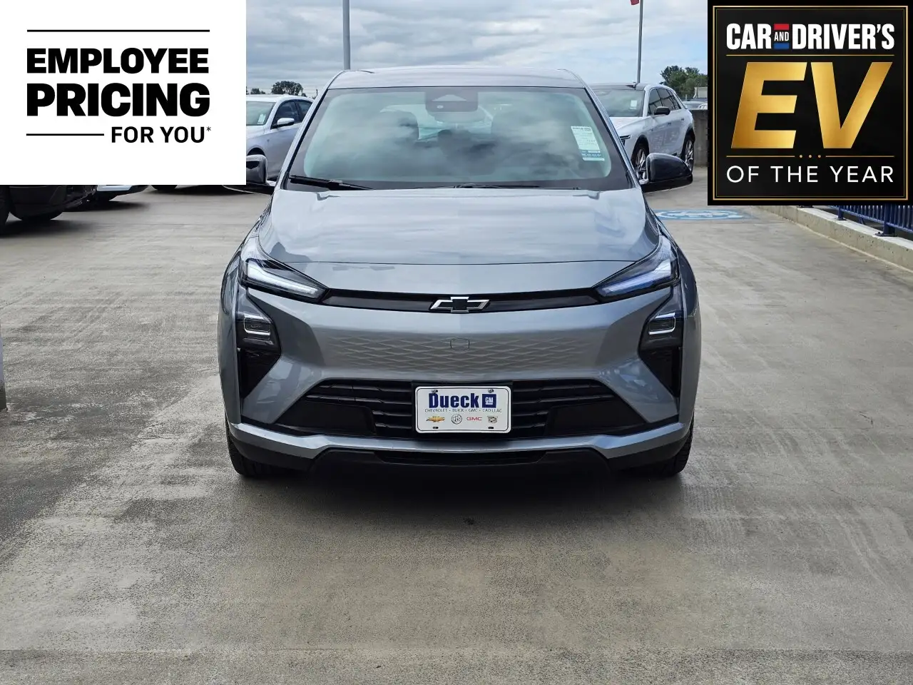 Chevrolet Bolt photo Chevrolet Bolt