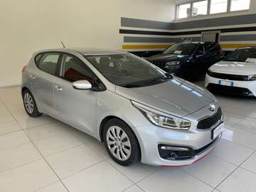 1.6 crdi Active 110cv