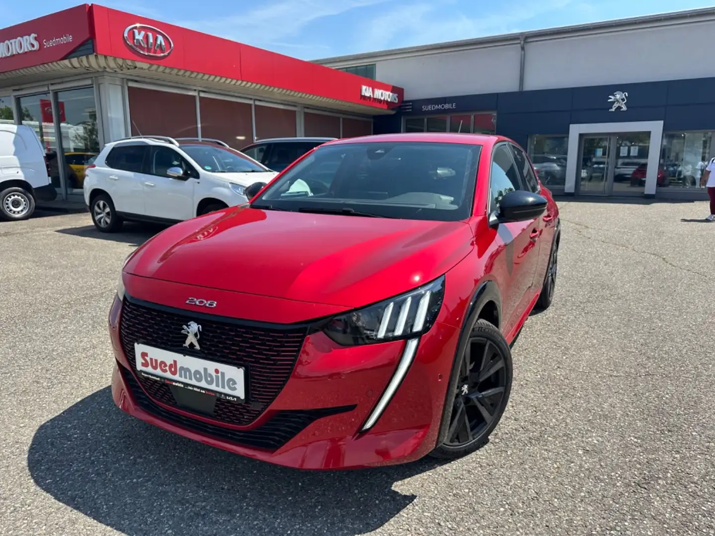 Peugeot 208 Elektromotor 136 GT 0,99% inkl. Wallbox Rot - 1