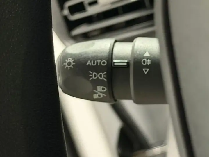 Peugeot Partner 2023, foto 26