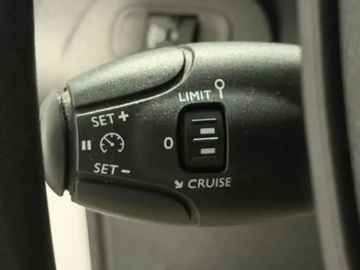 Peugeot Partner 2023, foto 25