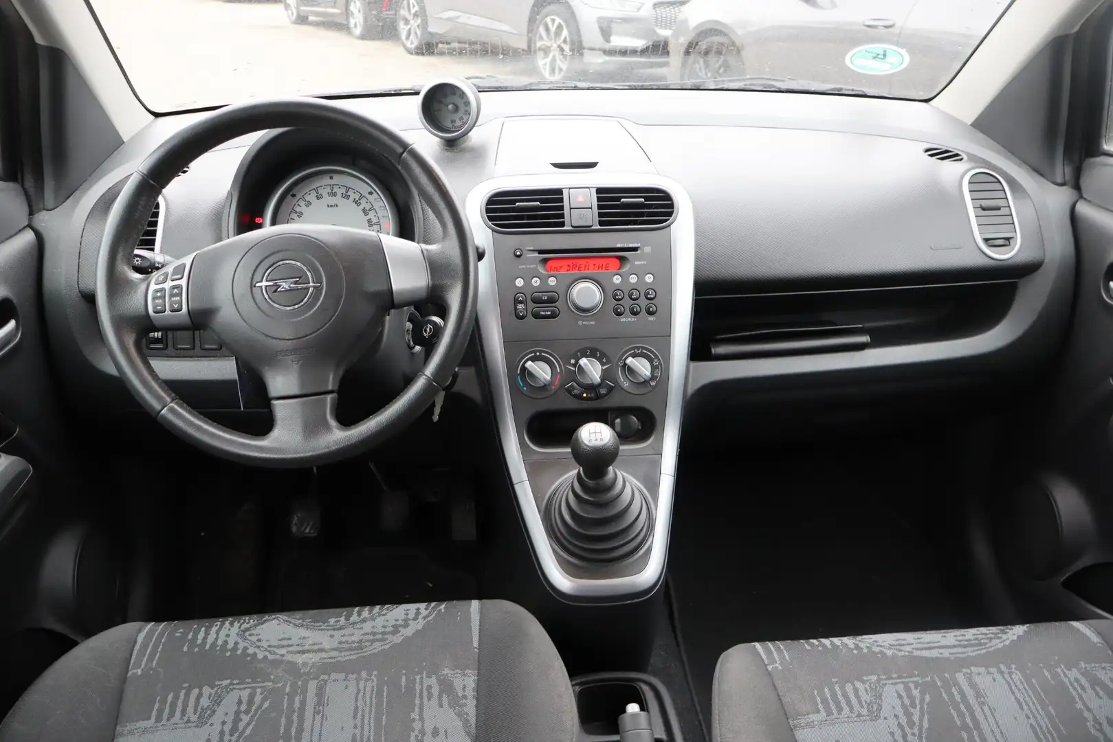 Opel Agila 1.0 Edition Airco, Elektrische ramen, Zie foto's! Grau - 2