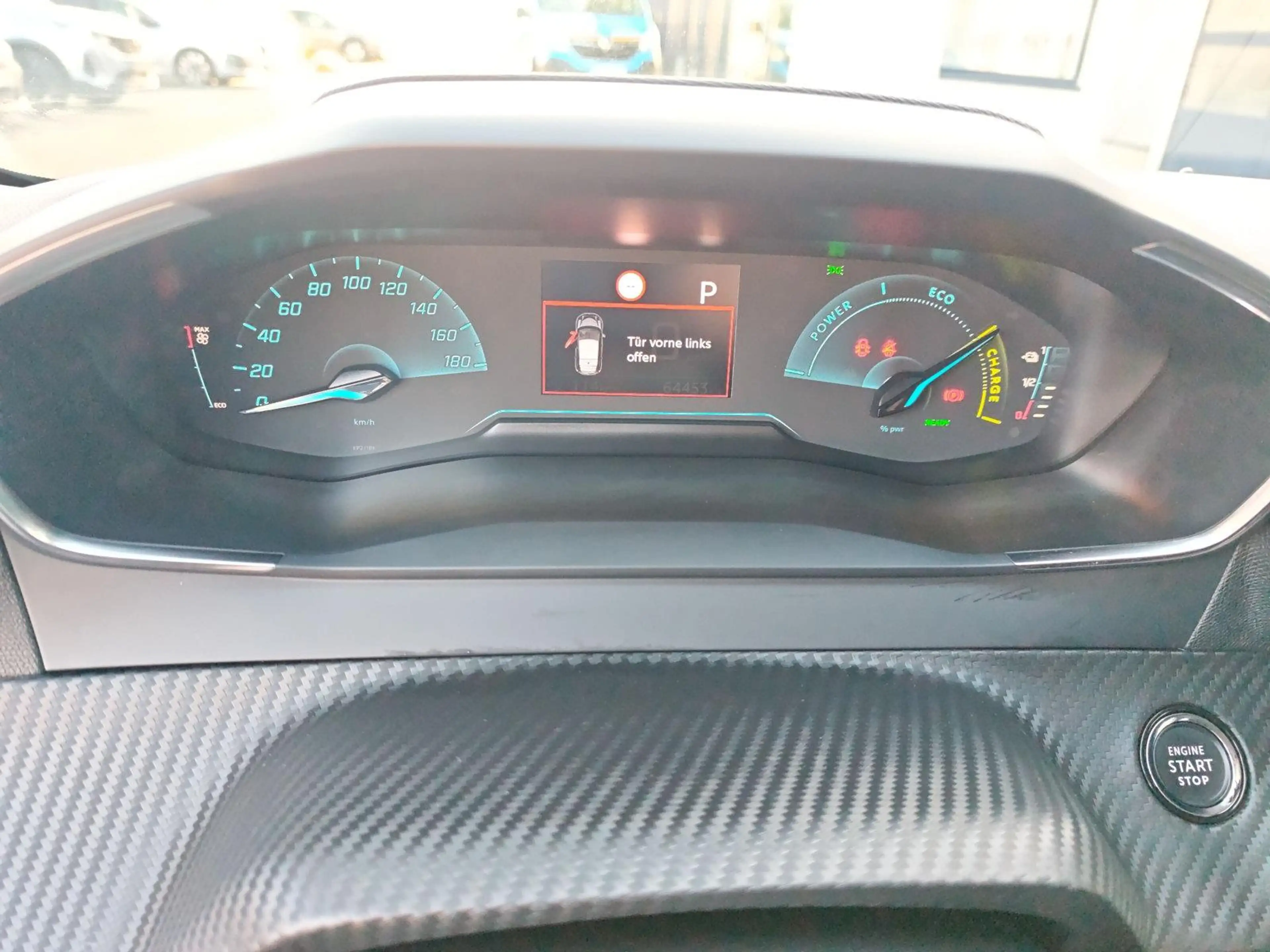 Peugeot e-208 208 e- Active Pack Metallic — photo 12
