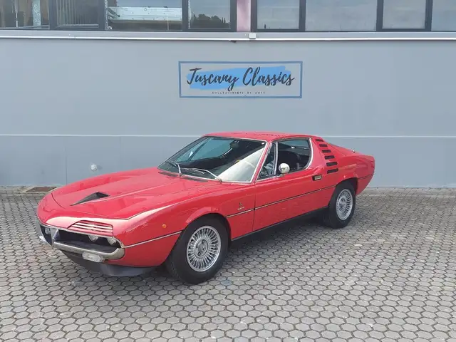 Alfa Romeo Montreal 2.5