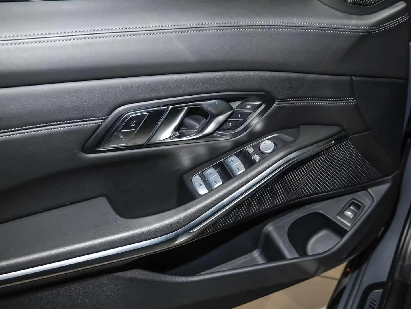 BMW M3 Touring Competition M xDrive Gris - 2