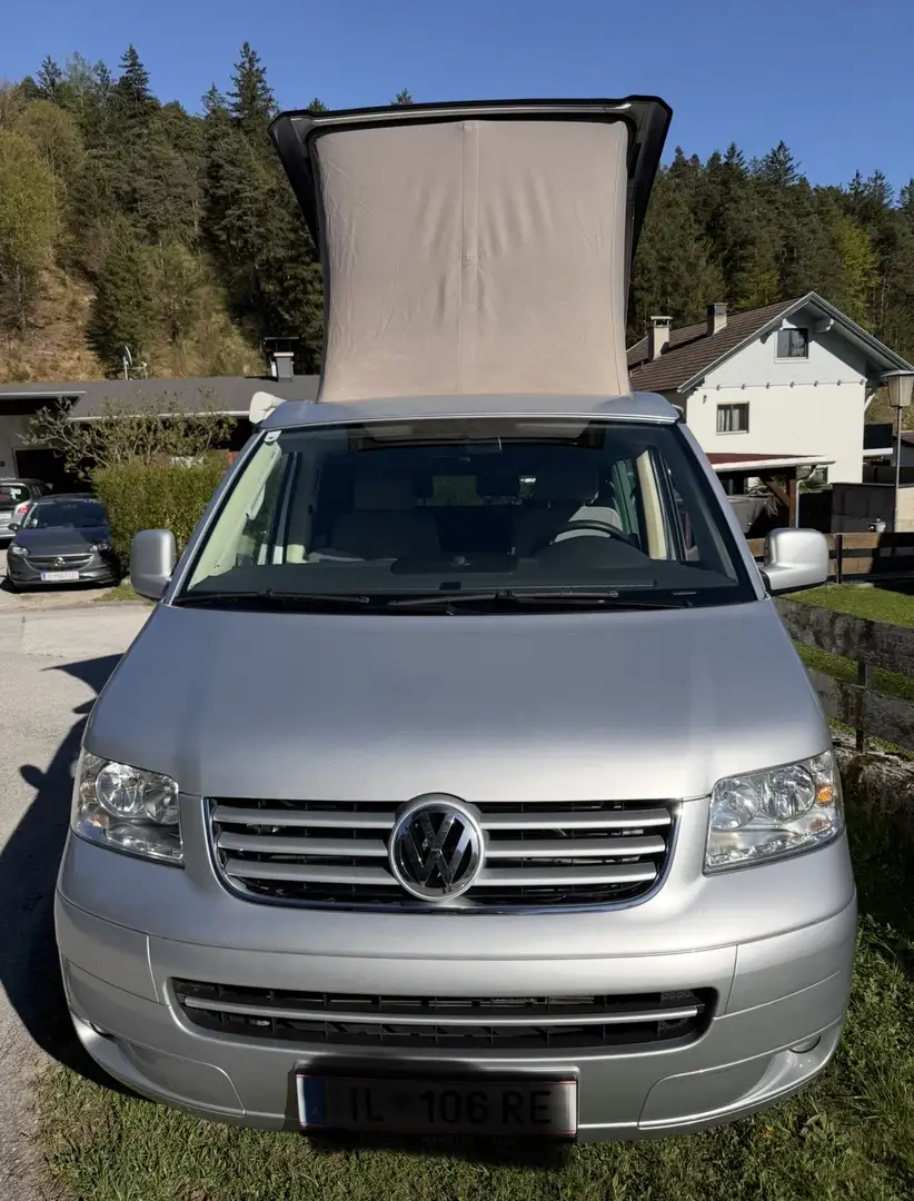 Volkswagen T5 California Comfortline Grau - 1