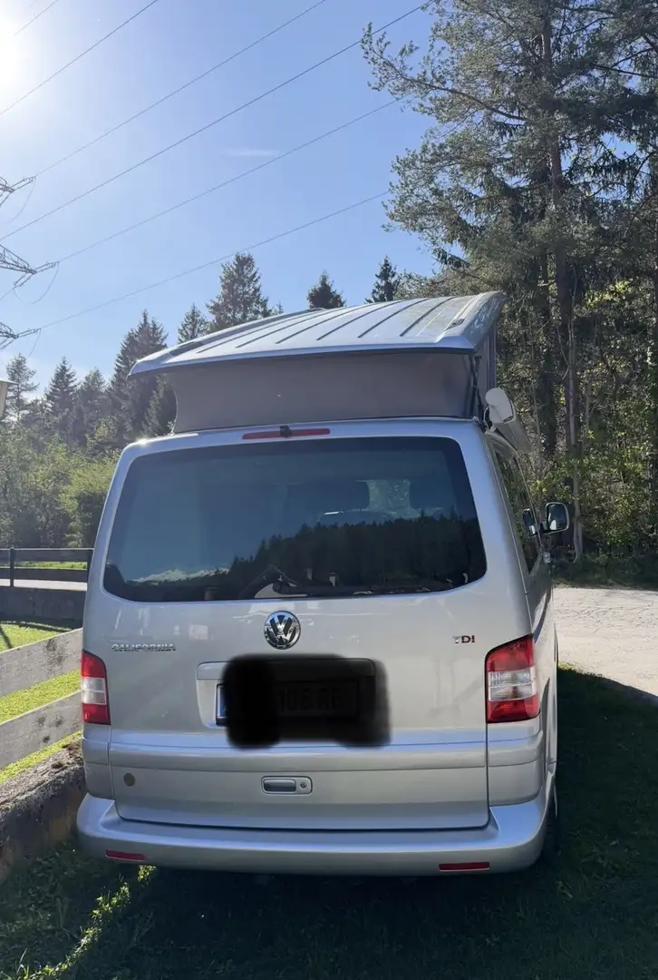 Volkswagen T5 California Comfortline Grau - 2