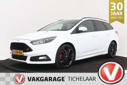 Ford Focus Wagon 2.0 ST-3 | Climate Control | Stoel/Stuurverw