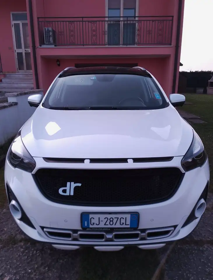 DR Automobiles DR F35 DR F35 1.5 turbo Gpl 149cv dct — photo 1 of 11