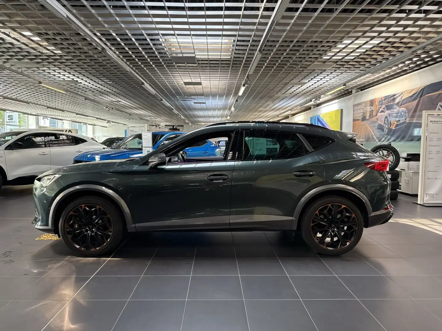 CUPRA Formentor VZ 4Drive Klima Navi Leder Rückfahrkamera Groen - 2