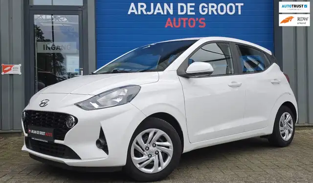 Hyundai i10 1.0 AUTOMAAT Airco Cruise Bleutooth Lane assist 20