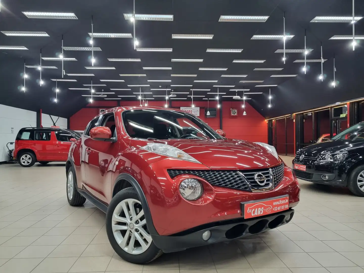 Nissan Juke 1.6 Tekna**NAVIGATIE**CAMERA**79000KM'S*1.EIGENAAR Roşu - 1