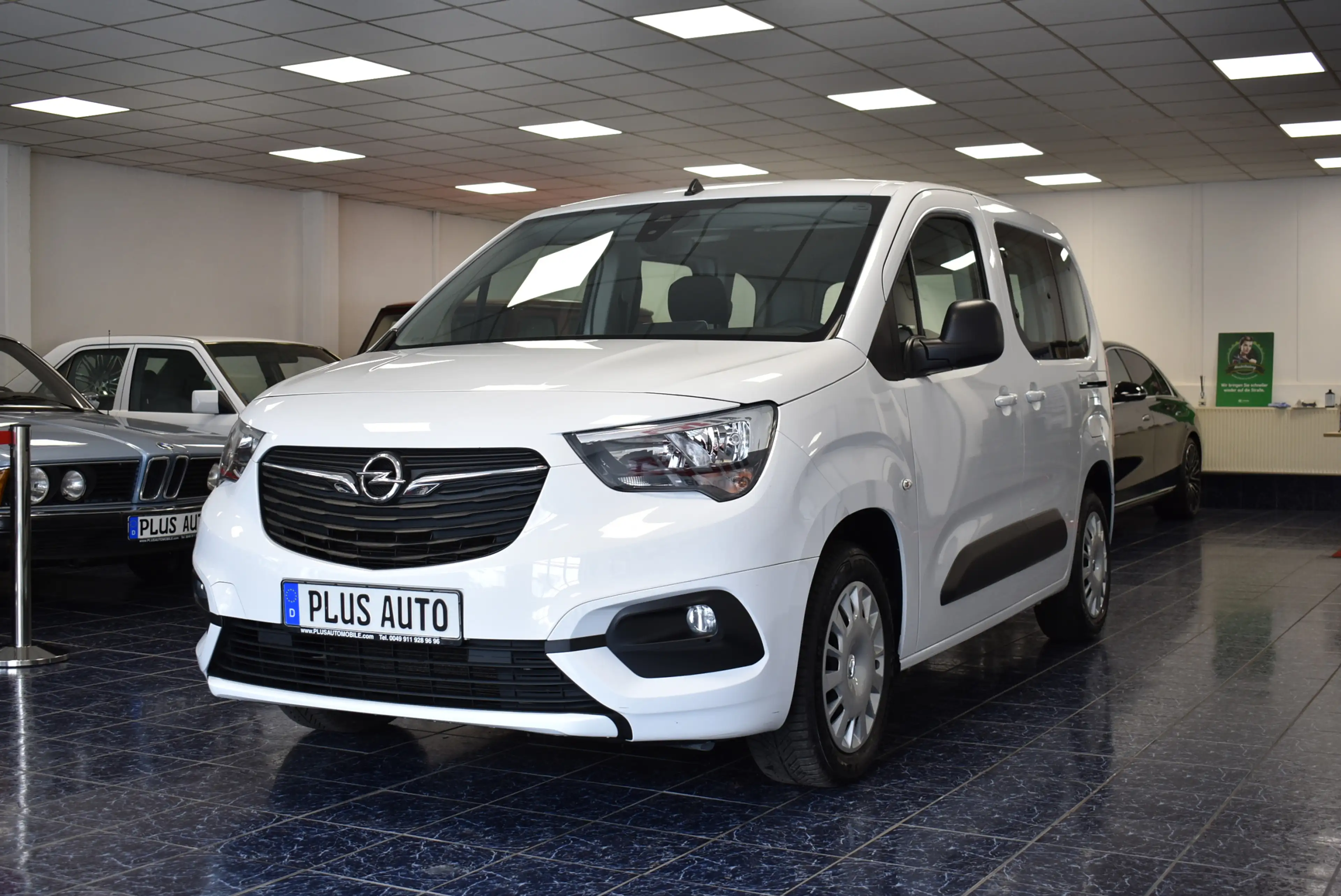 Opel Combo Life 1,5 D Edition 5-Sitze Navi Temp PDC — photo 4