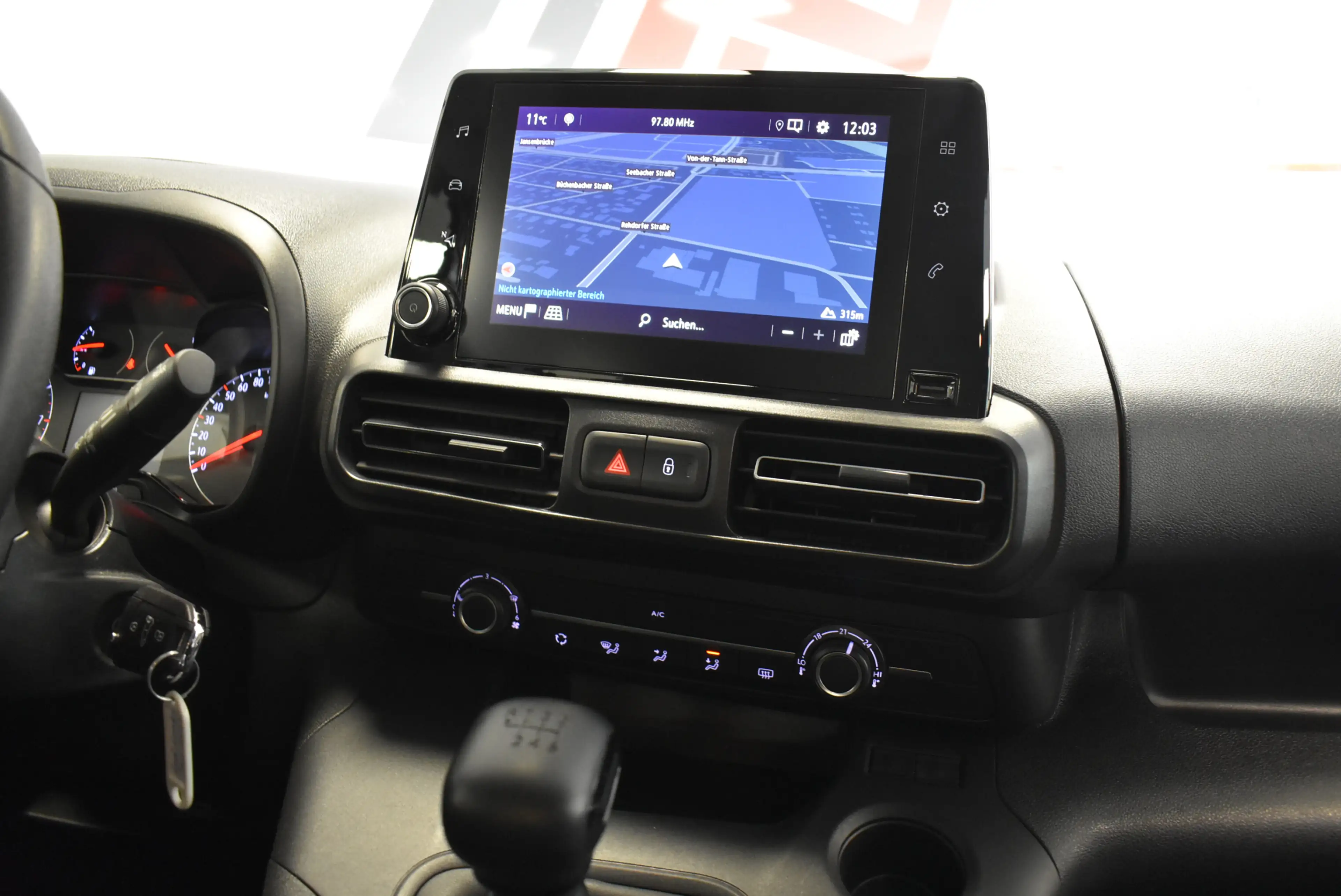 Opel Combo Life 1,5 D Edition 5-Sitze Navi Temp PDC — photo 9