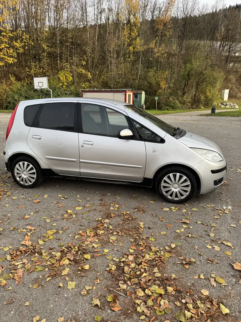 Mitsubishi Colt 1.1 - 1