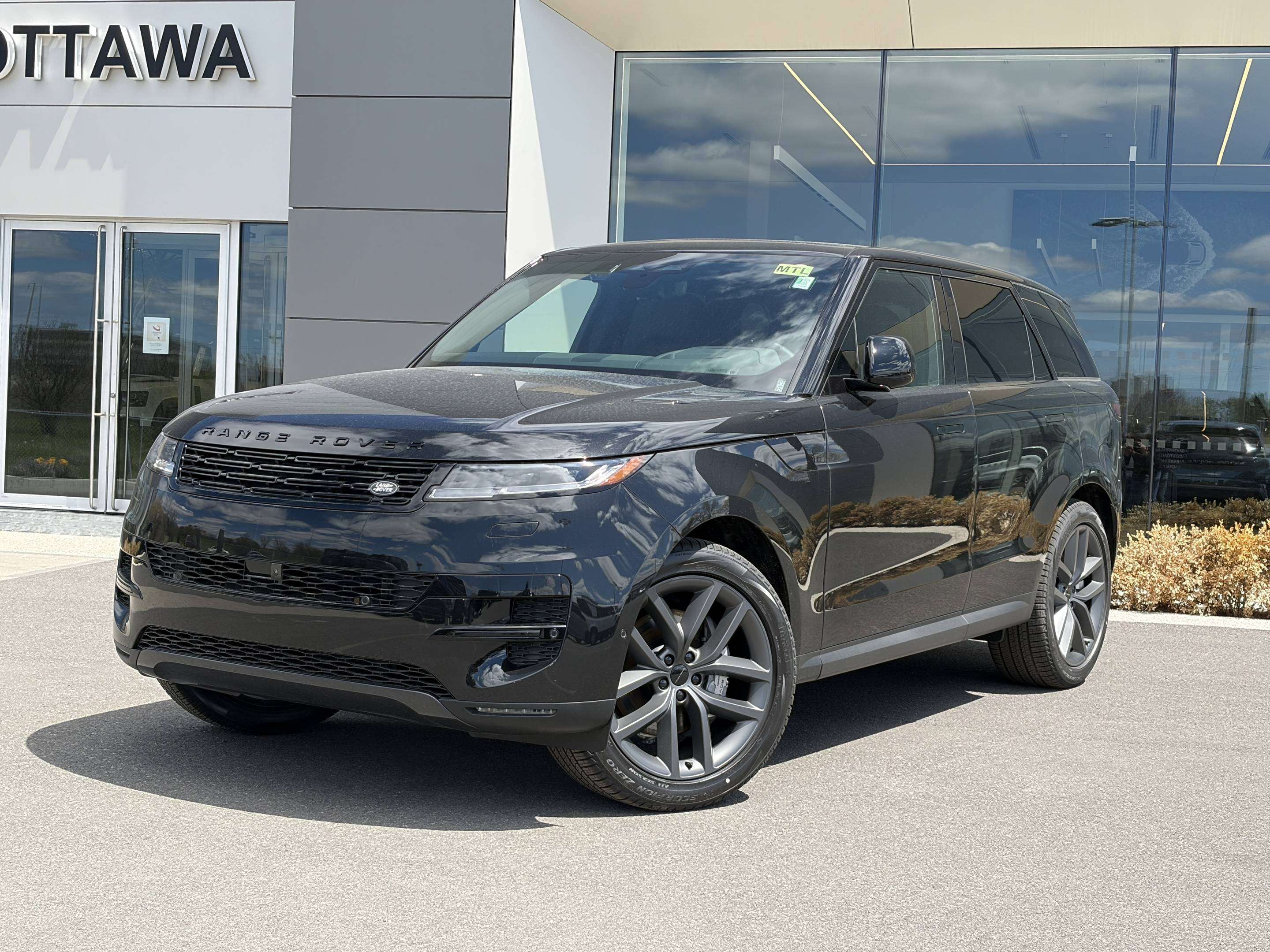 2026 Land Rover Range Rover Sport P360 S