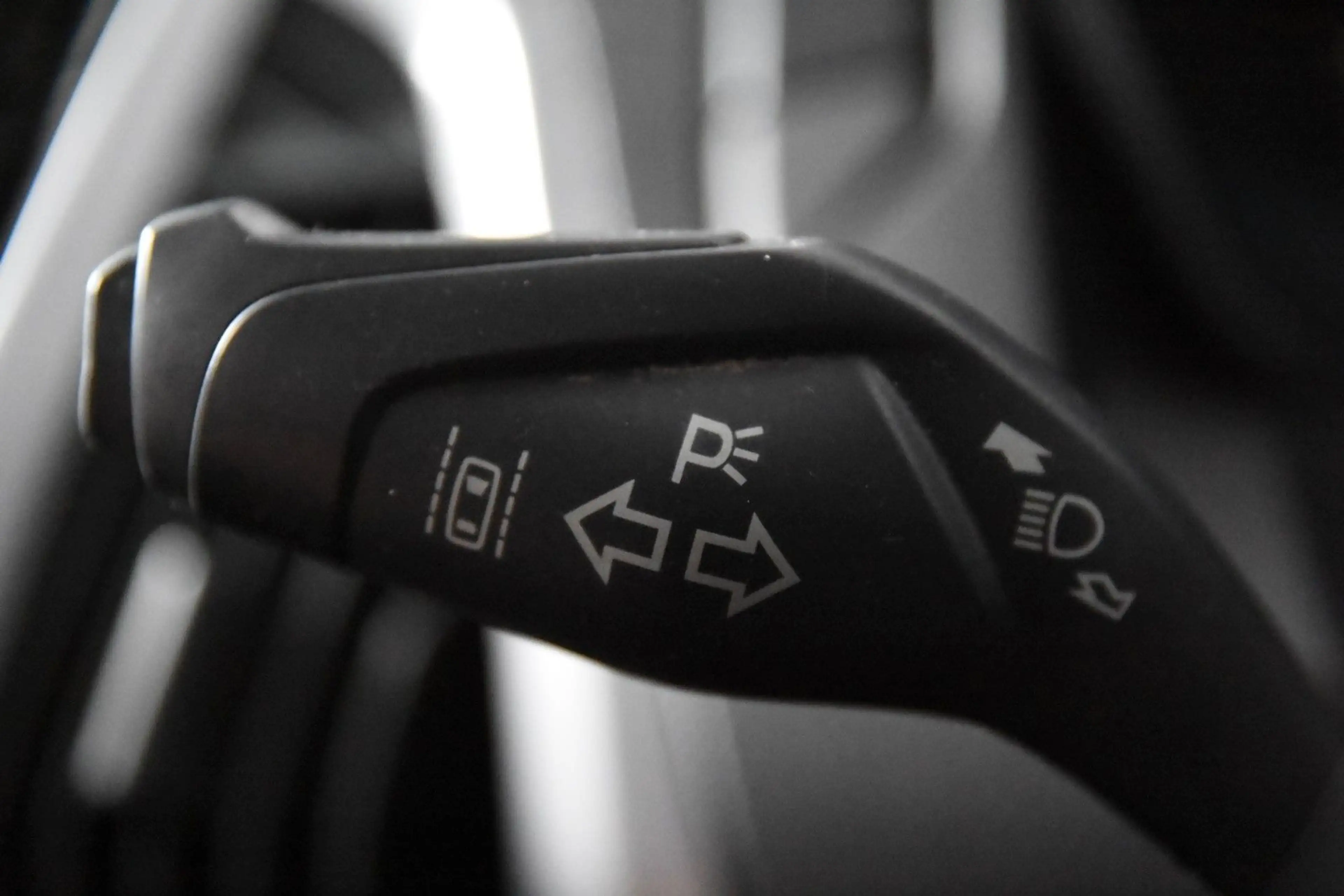 Ford Transit Custom 2.2 Tdci L2 H1 *Sehr Sauber* — photo 9