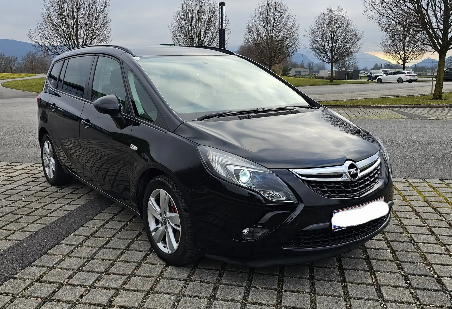 Opel Zafira Tourer 2,0 CDTI - 2