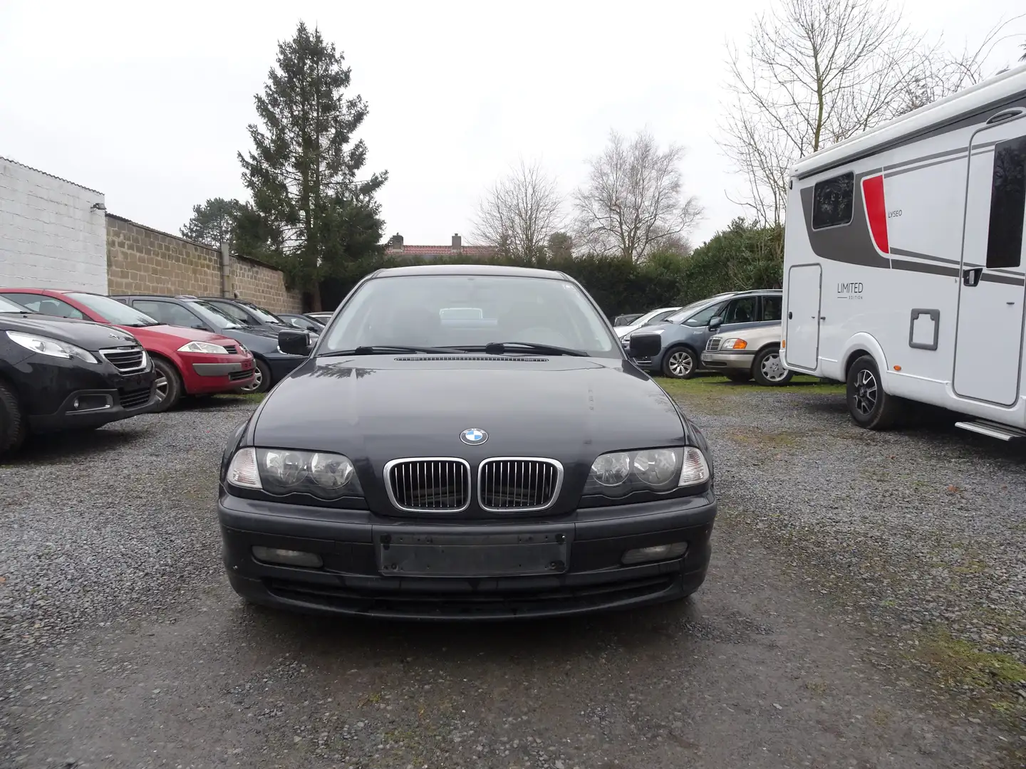 BMW 320 d BMW Série 3 E46 320d (2000-2001) Noir - 1