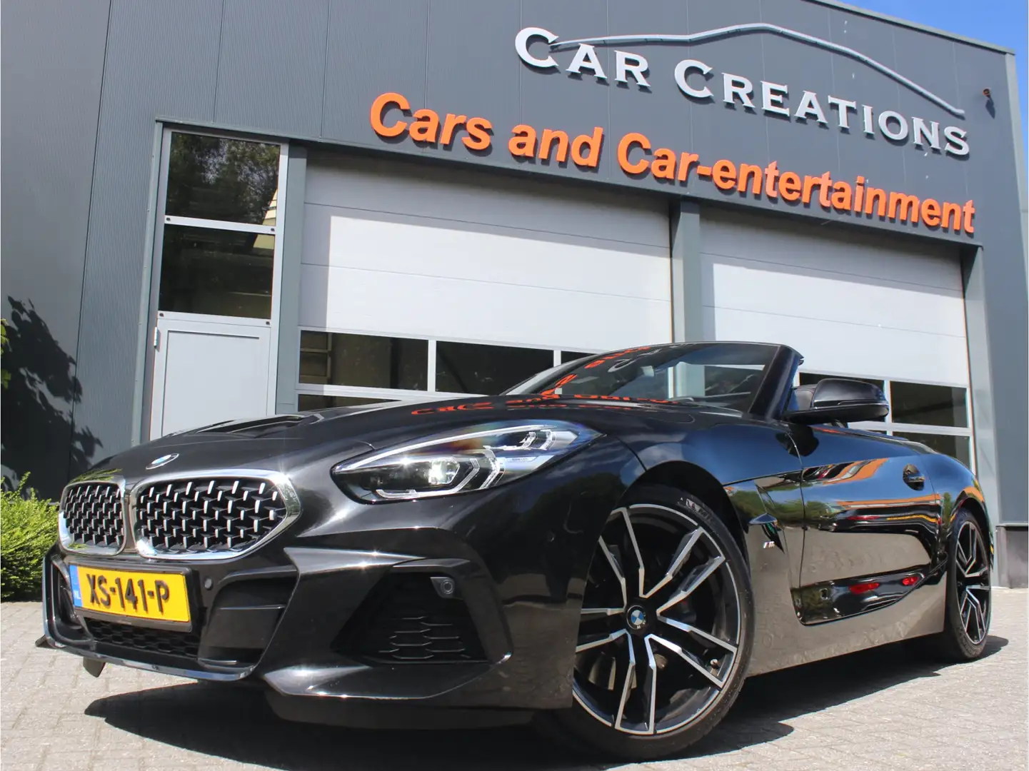BMW Z4 Roadster sDrive30i High Executive NL-Auto Zwart - 1