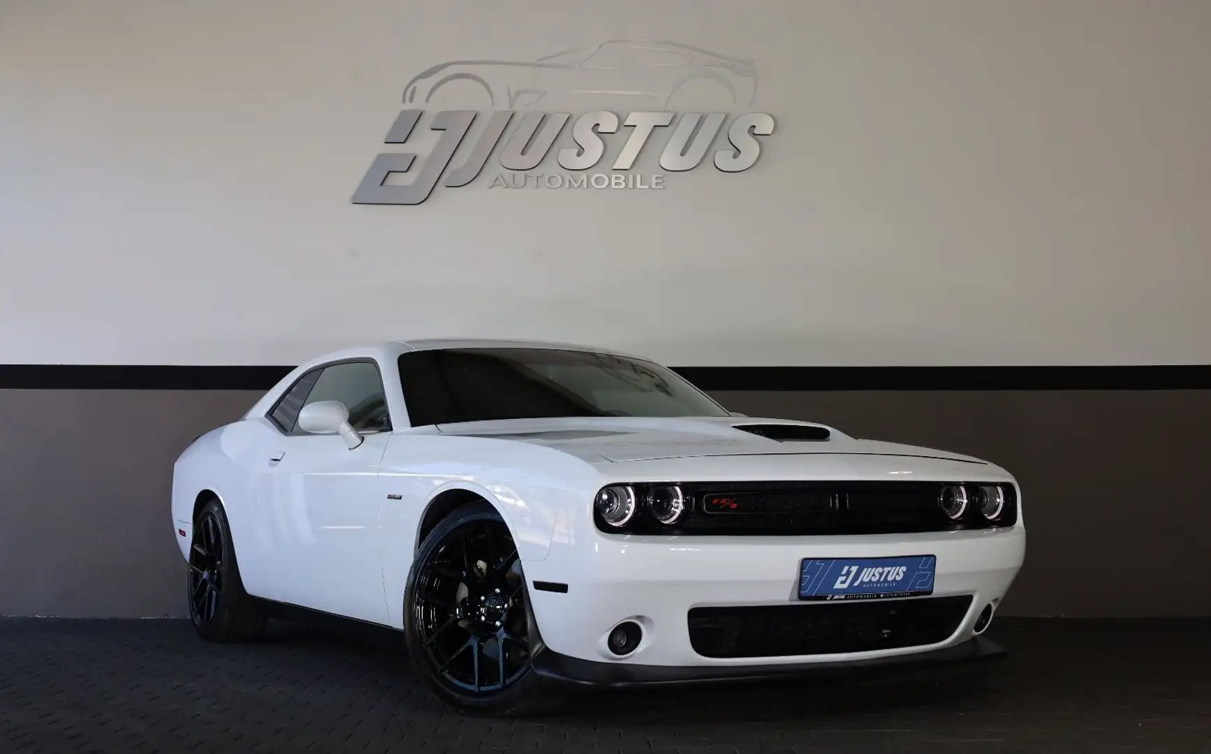 Dodge Challenger 5.7 R/T/KAMERA/SHZ/BTH/MFL/TEMP/R20 Blanc - 1