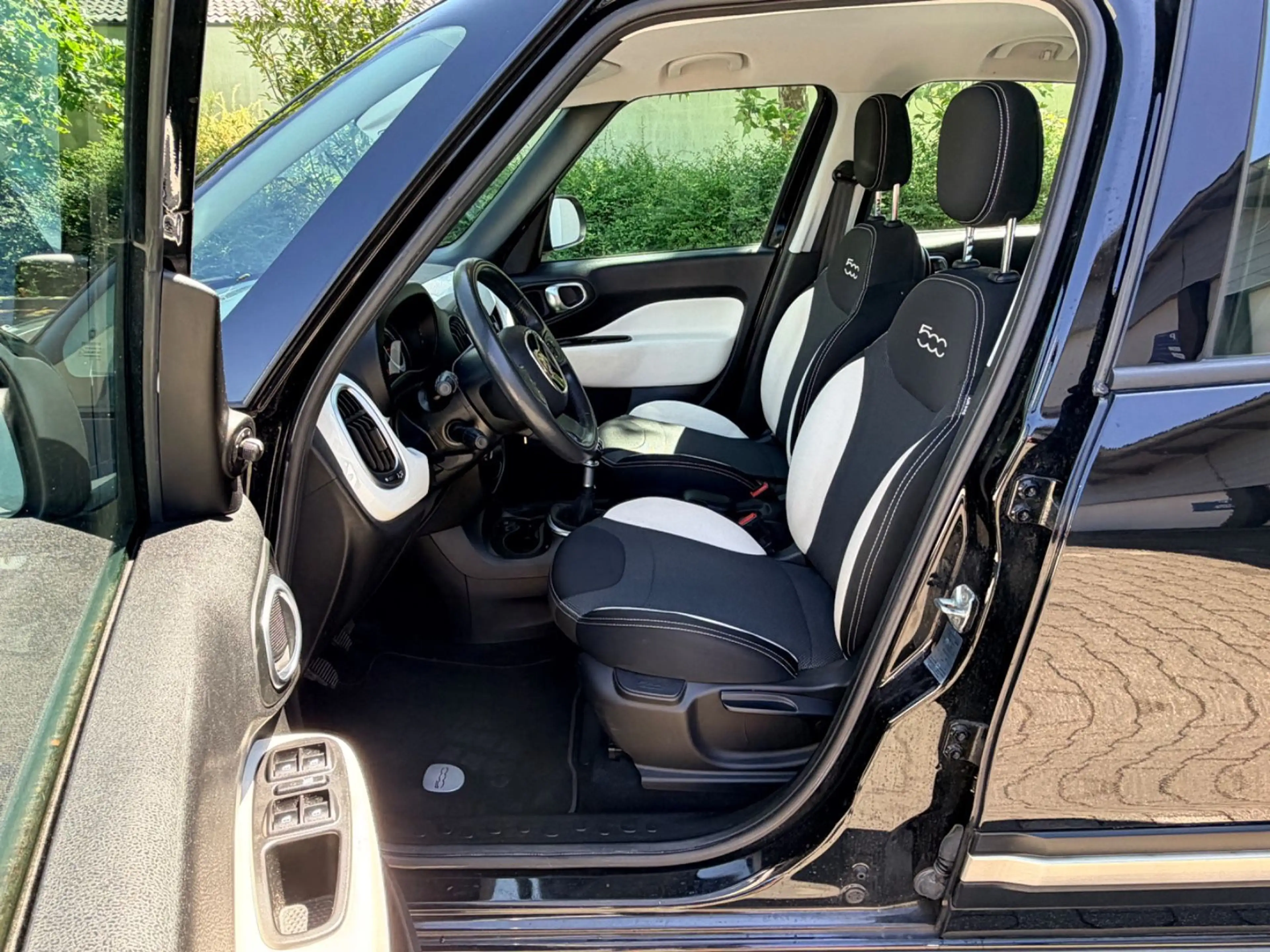Fiat 500L Trekking Navi PDC Alus 2.Hand Scheckheft — photo 11
