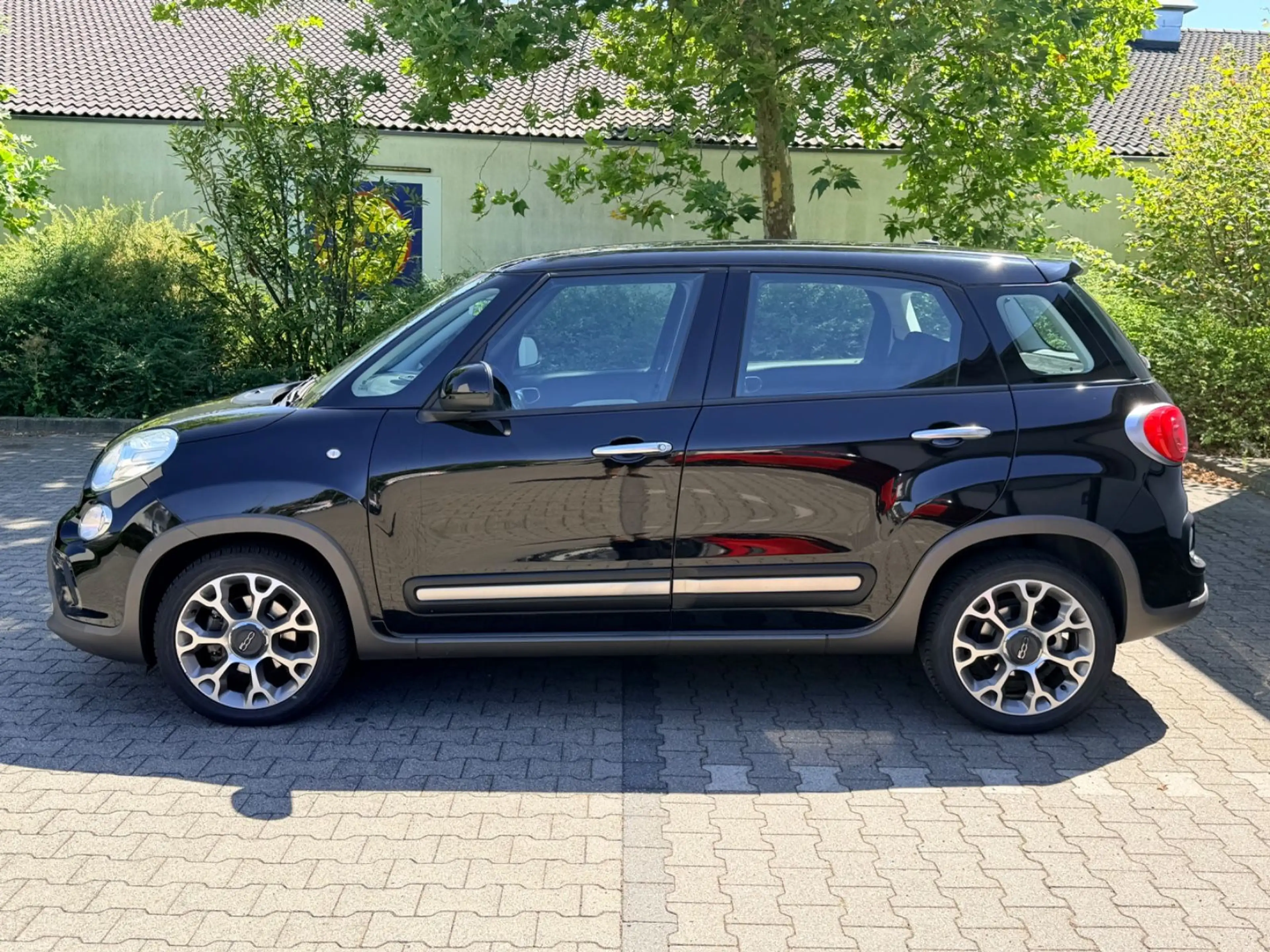 Fiat 500L Trekking Navi PDC Alus 2.Hand Scheckheft — photo 6