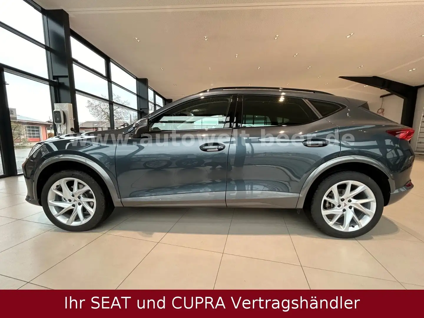 CUPRA Formentor 1.5 TSI 150PS 6-Gang CAM*NAV*FULL LINK Grijs - 2