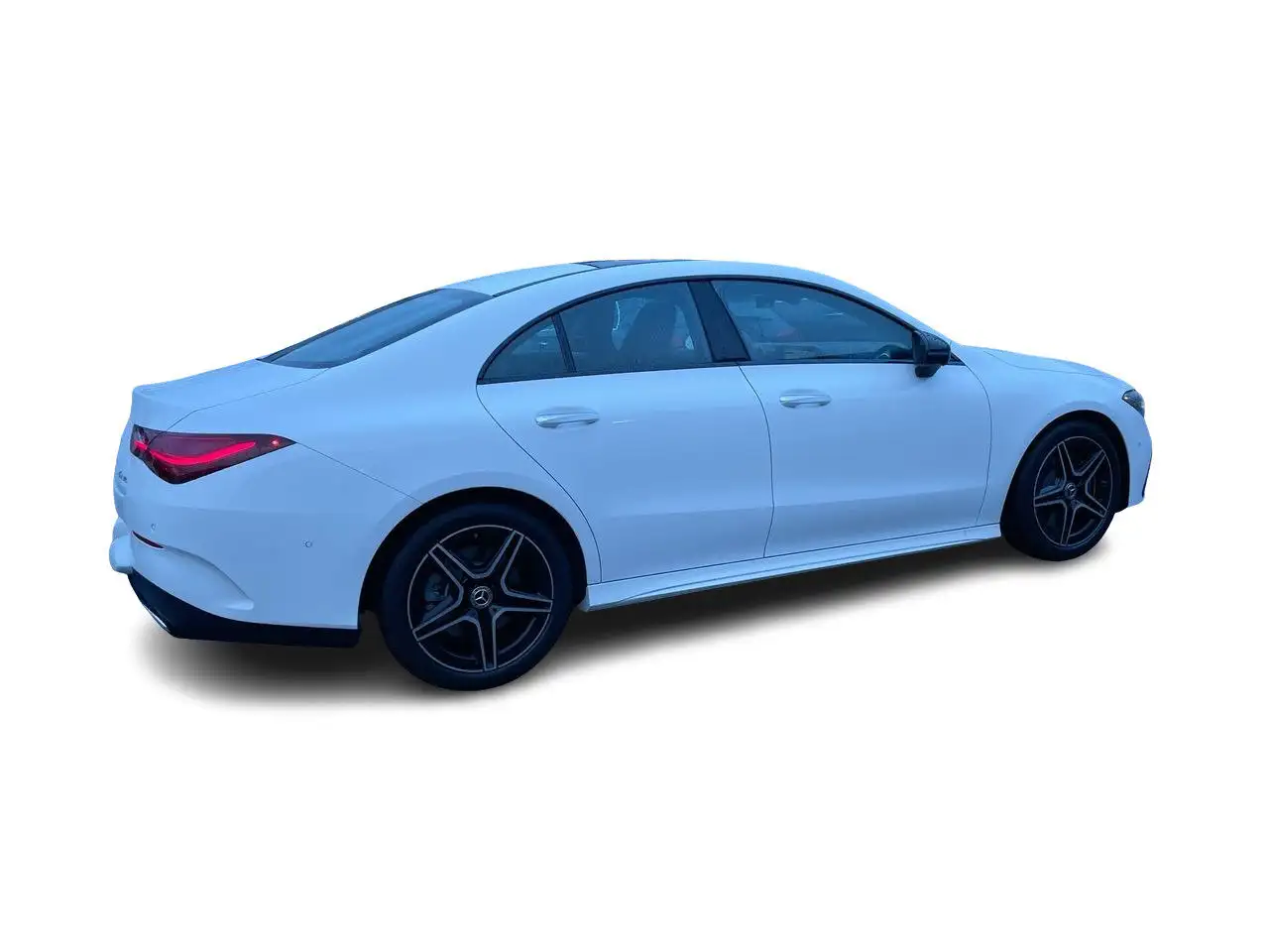 Mercedes-Benz CLA снимка Mercedes-Benz CLA