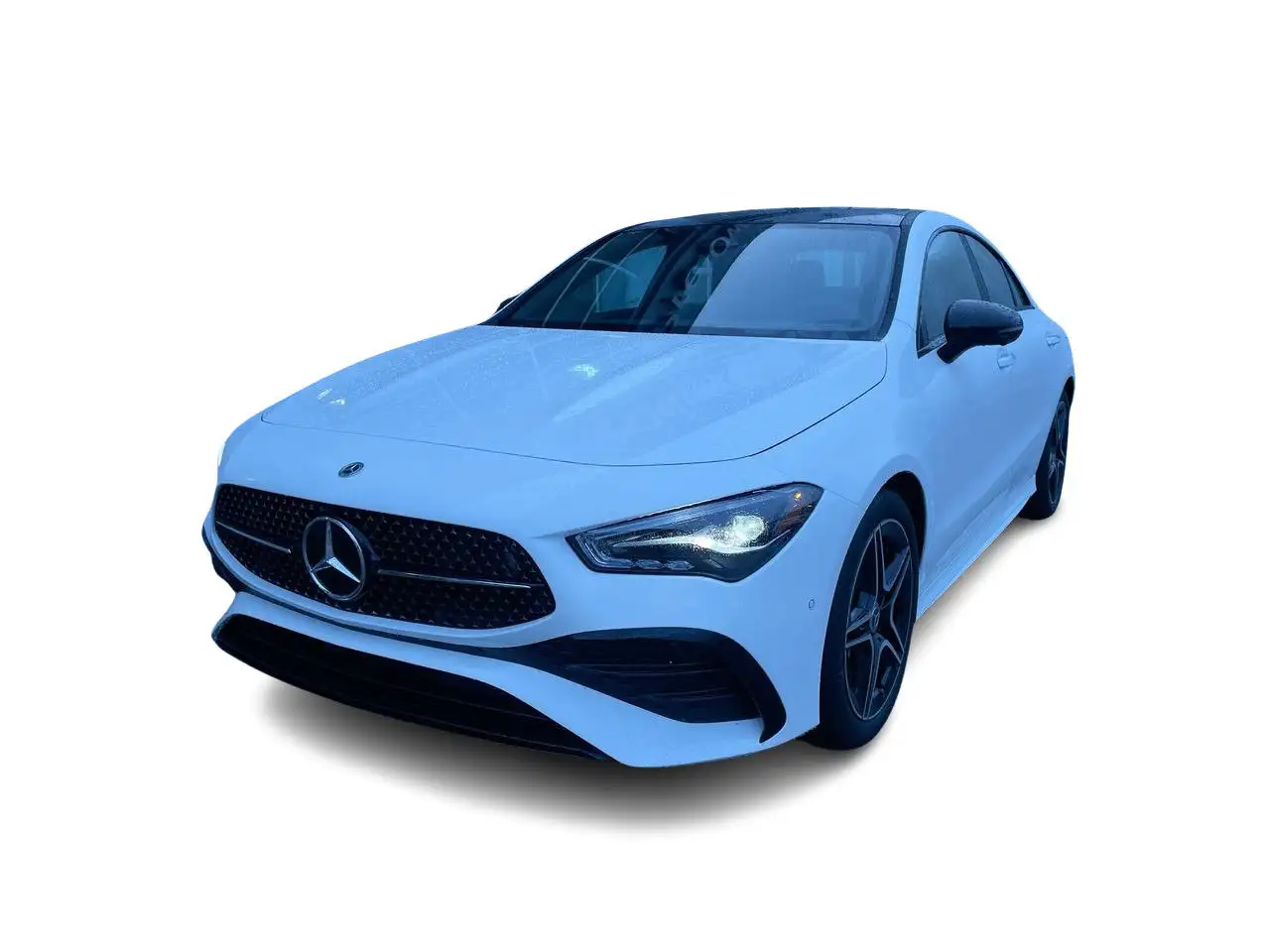 Mercedes-Benz CLA снимка Mercedes-Benz CLA