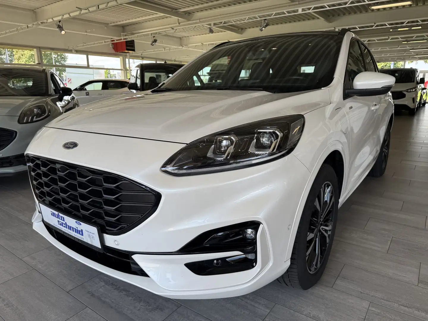 Ford Kuga ST-Line X Fahreras. + Styling + Technologie Weiß - 1