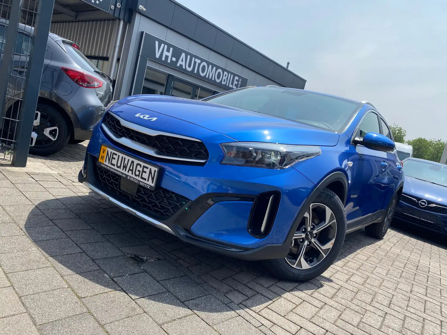 Kia XCeed 16"ALU*APPLE&ANDROID*LED HSW*Klimaautom*Winterpak Modrá - 2
