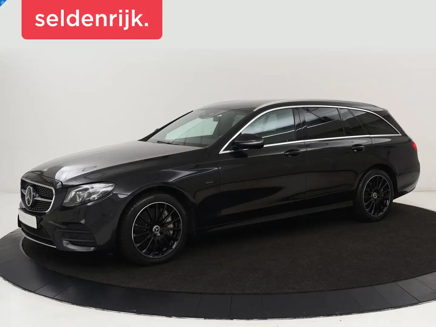 Mercedes-Benz E 300 300de AMG Line | Adaptive cruise | Nappaleder | 36 Zwart - 1
