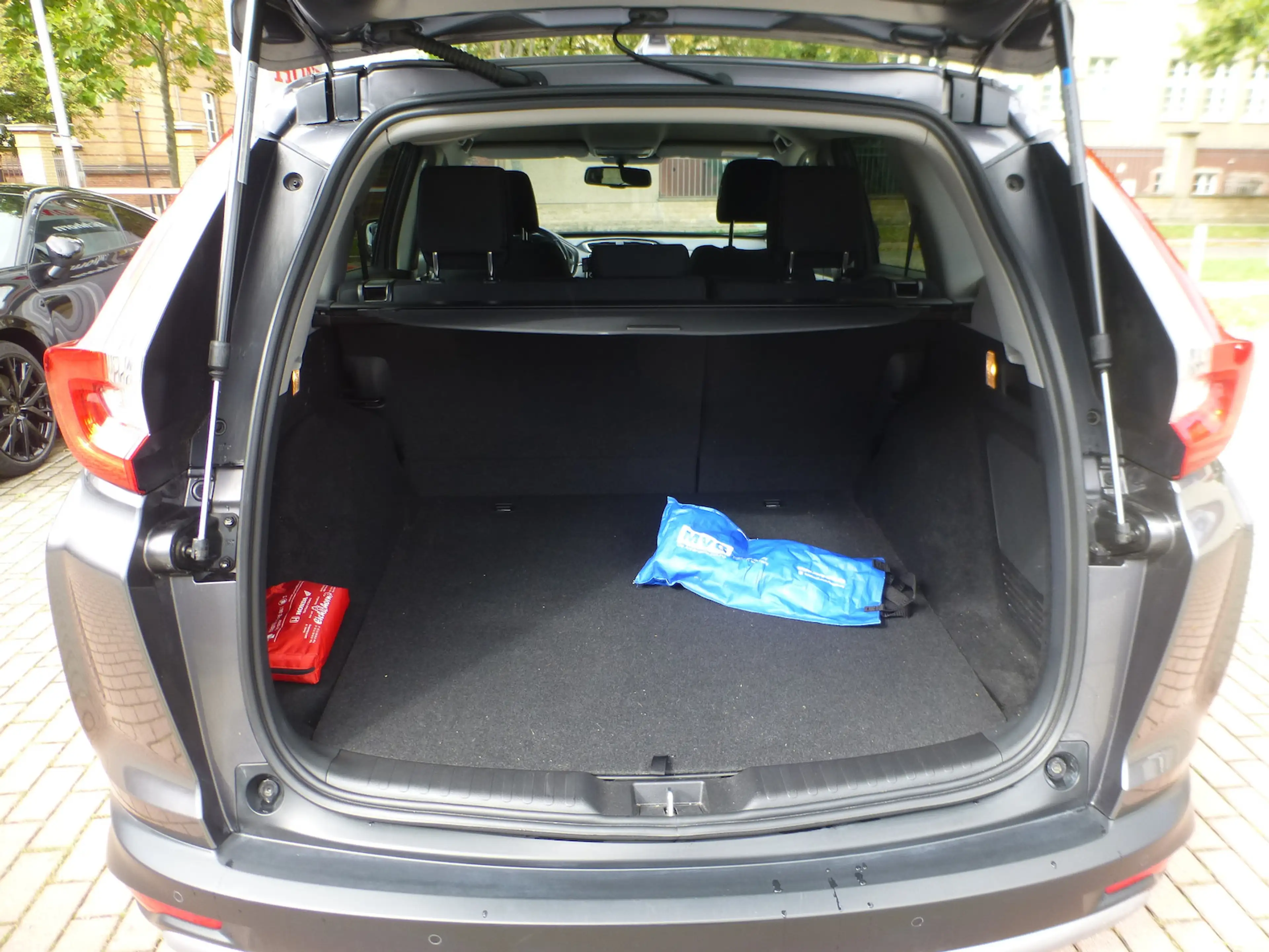 Honda CR-V 2,0 i-MMD HYBRID 4WD Elegance — photo 3