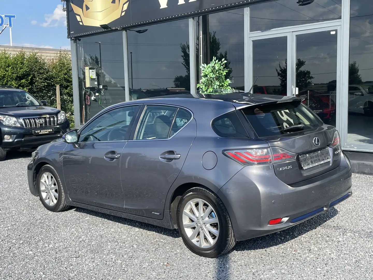 Lexus CT 200h ROULE PARFAITEMENT // CARNET D’ENTRETIEN COMPLET - 2