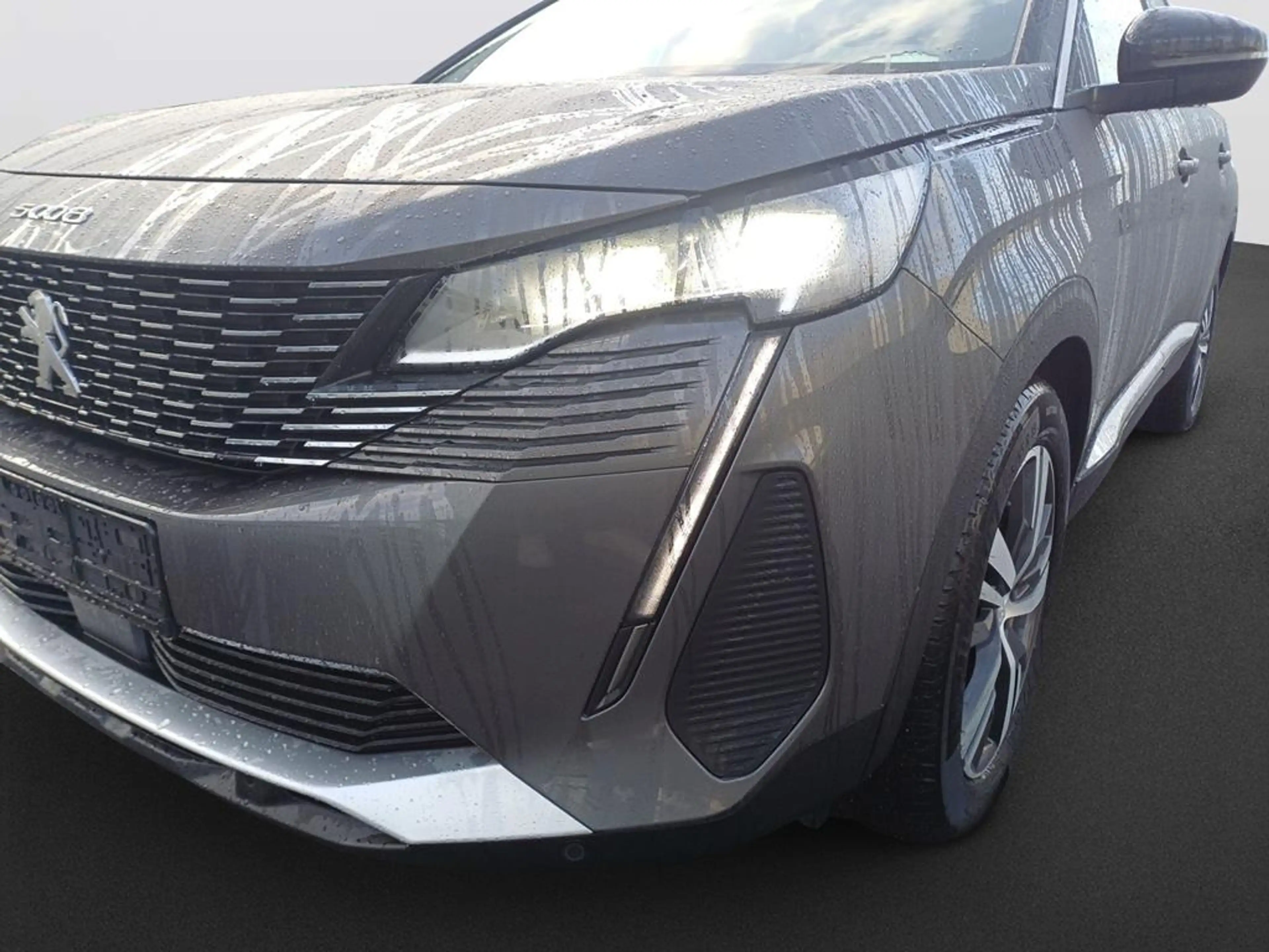 Peugeot 5008 Hybrid 136 Allure Pack — photo 9