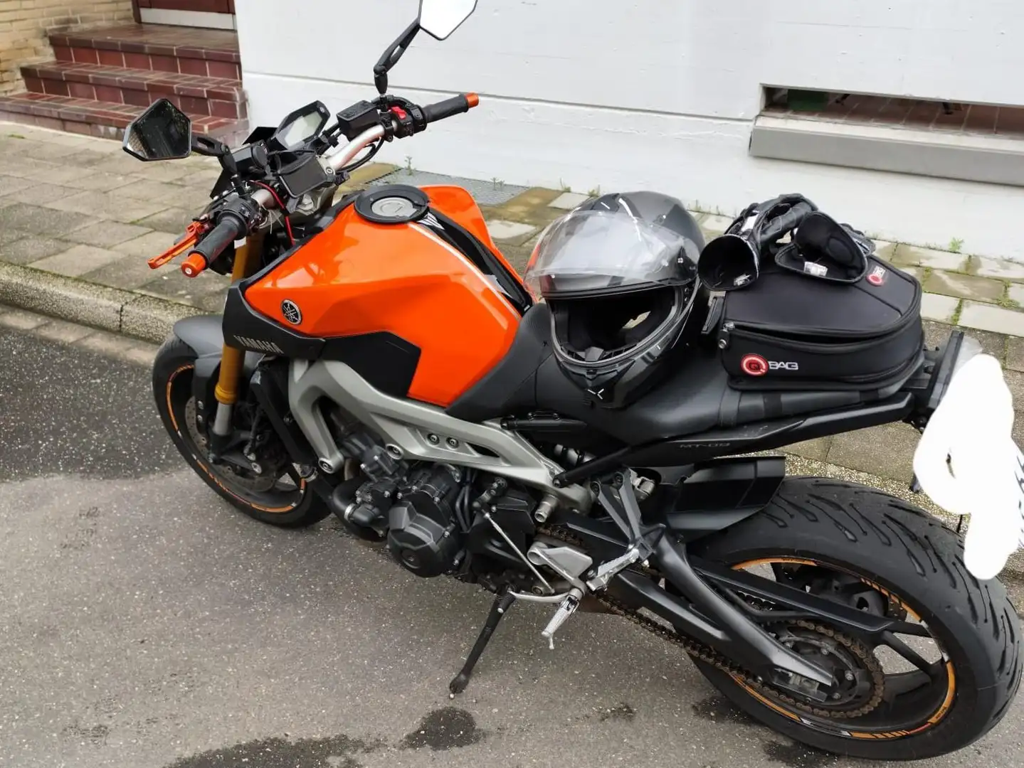 Yamaha MT-09 Naranja - 1