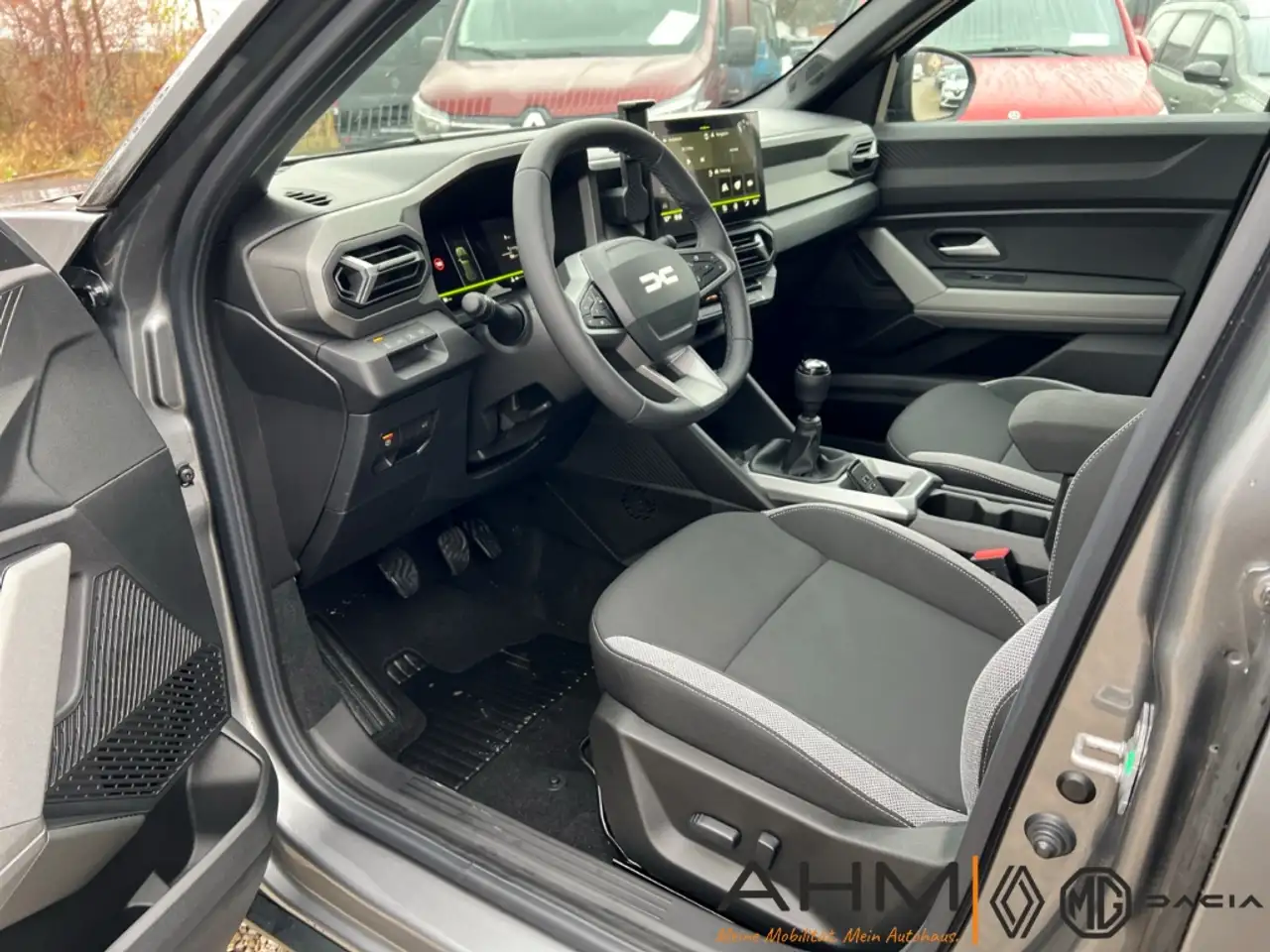 Dacia Bigster Journey TCe 140 Mild-Hybrid 19 Zoll LM City Winter 10