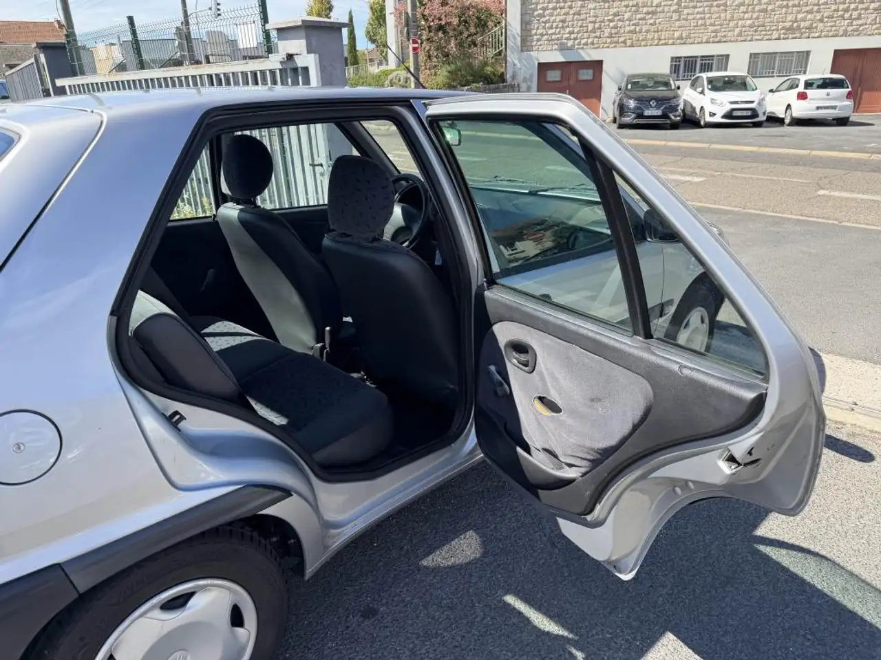 Citroen Saxo 1.4 - 75 BVA Exclusive, foto 11