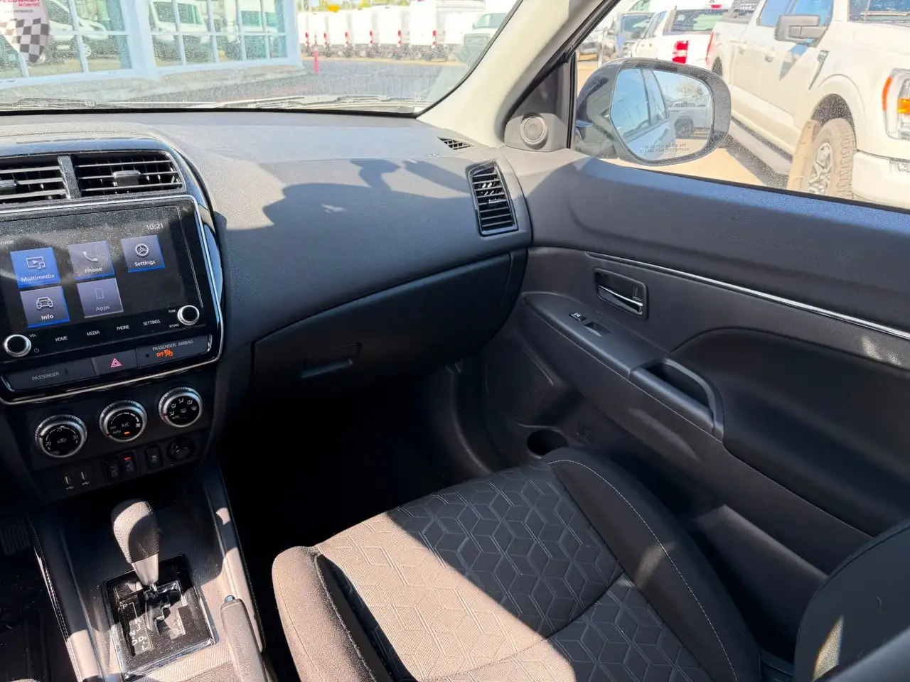 Mitsubishi RVR снимка Mitsubishi RVR